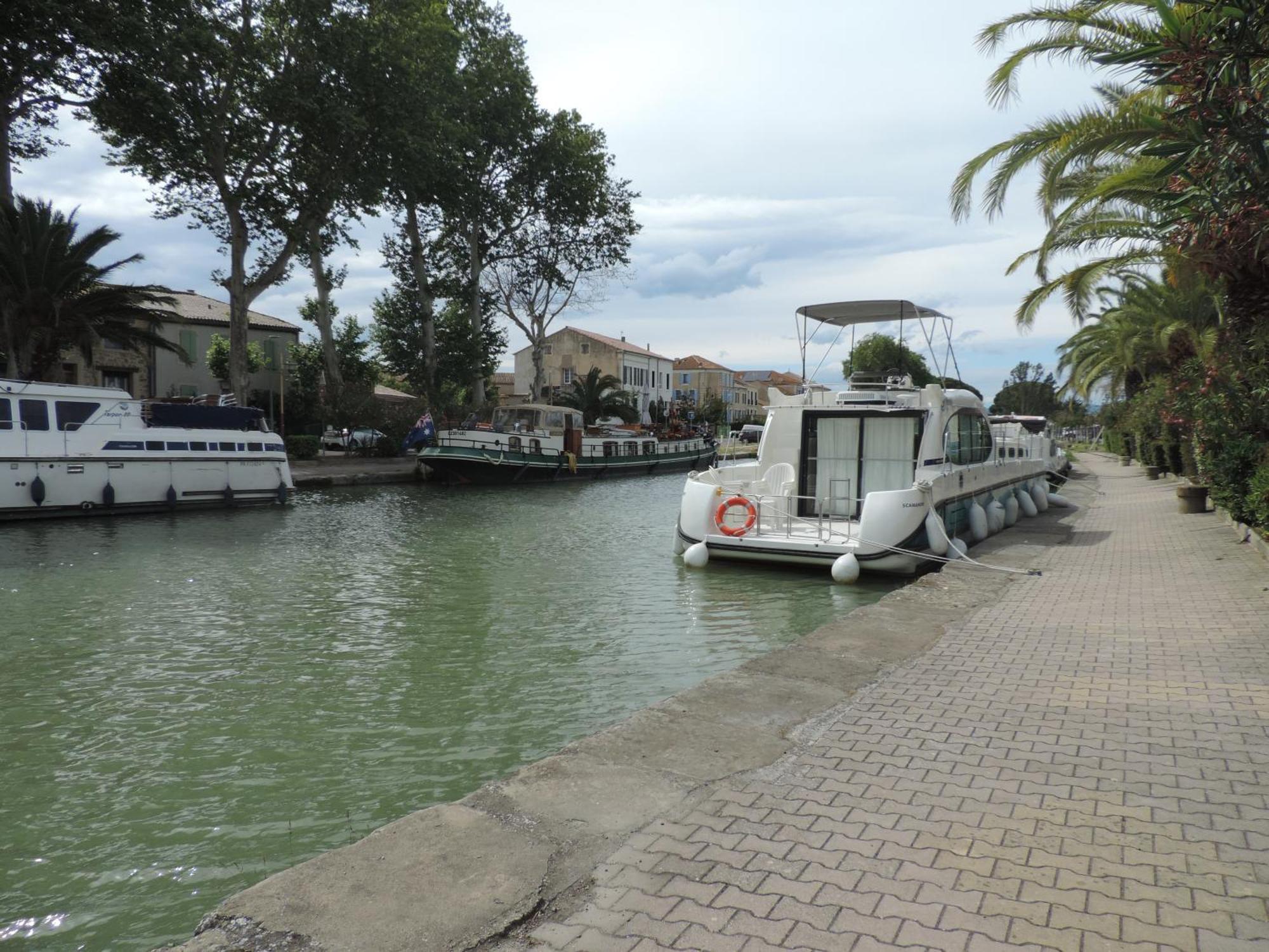 Gites Le "Val-Lea" Salleles-d'Aude Bagian luar foto