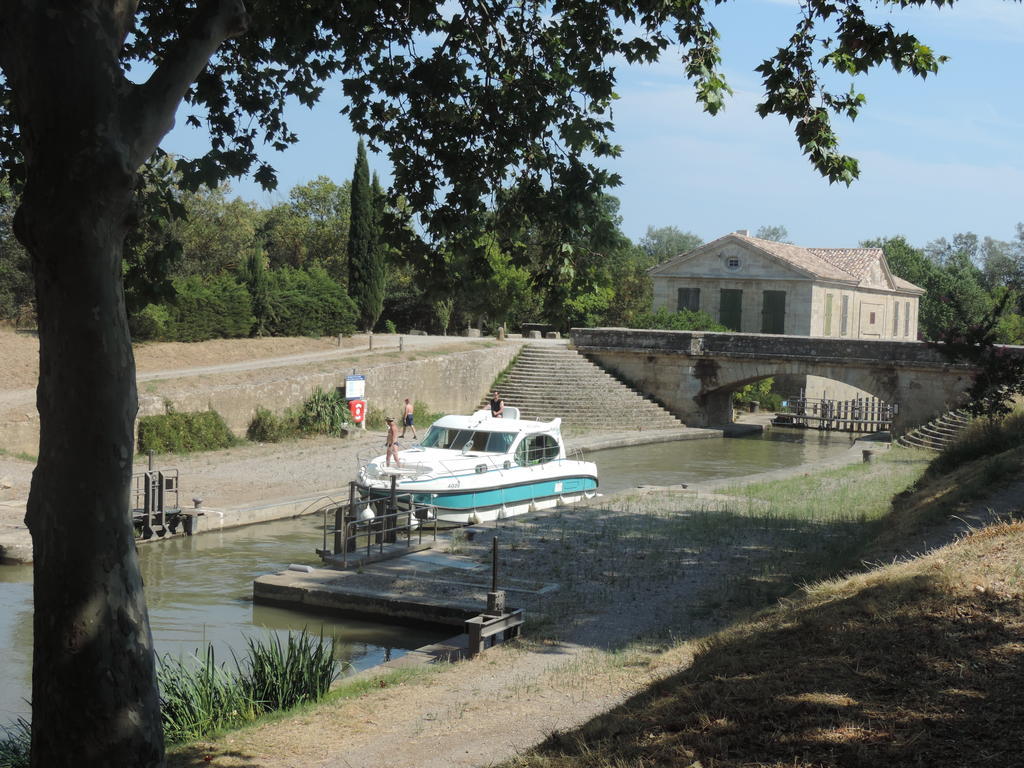 Gites Le "Val-Lea" Salleles-d'Aude Bagian luar foto